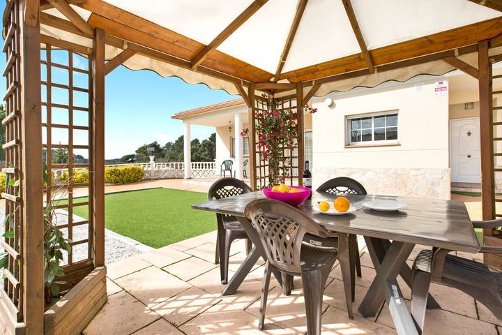 Casa rural para 8 personas, con piscina y terraza, Se admiten mascotas en Vidreras - 3