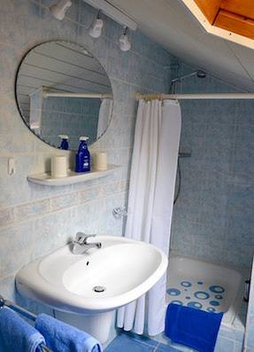 Ganze Ferienwohnung, Ferienwohnung Spitzer - Ferienwohnung bis 4 Personen, Balkon, 69 qm in Waging am See, Rupertiwinkel