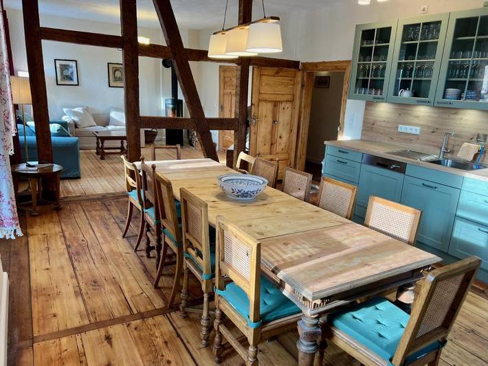 Ferienwohnung für 12 Personen, mit Terrasse und Garten sowie Sauna und Seeblick in Rhön-Bayern - 2