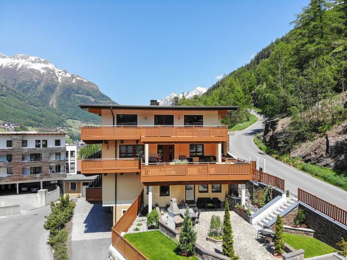 Apartamento para 2 personas, con Terraza además de Jardín y Sauna en Sölden