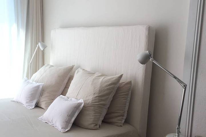 Gîte pour 4 personnes, avec jardin, animaux acceptés dans Plage De L Anse De L Arene - 4