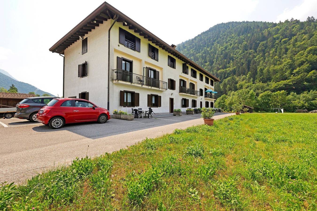 Appartamento intero, Appartamento 'Casa Serena&Giacomo 6' con vista montagna, giardino comune e Wi-Fi in Bezzecca, Ledro