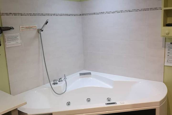 Location de vacances pour 10 personnes, avec jardin à Soulages-Bonneval - 4