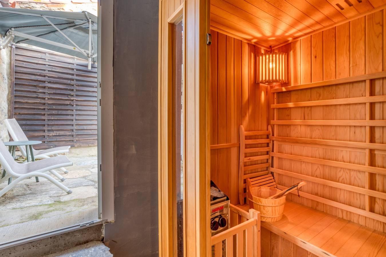 Chambre d’hôtes « La Forgerole » avec jacuzzi et sauna privatifs in Faugères, Région de Béziers