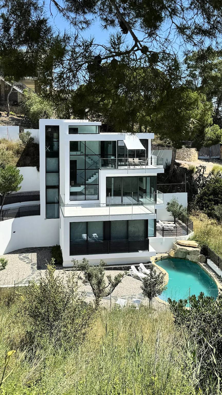  Villa De Lujo 176 Emp con piscina privada in Platja Grifeu, Haut-Ampurdan