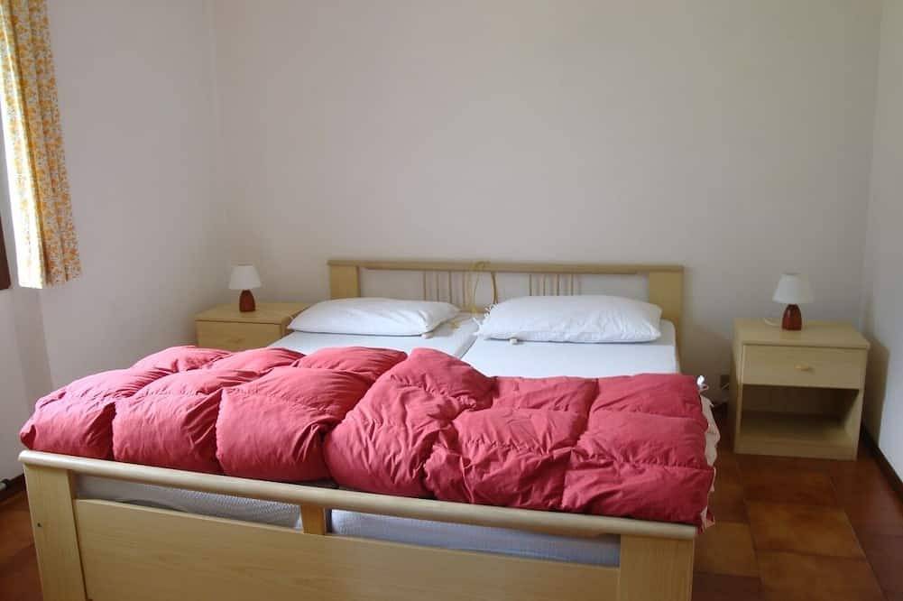 Ganze Wohnung, Residenz Santa Lucia Zweizimmer-Wohnung für 4 Personen in Tiarno di Sotto, Ledro