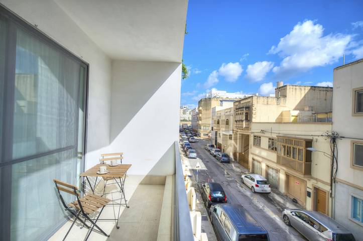Gîte pour 4 personnes, avec balcon dans Gzira - 3