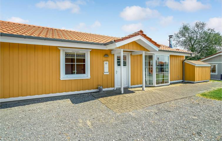 Ferienhaus für 8 Personen, mit Terrasse und Whirlpool sowie Sauna und Garten