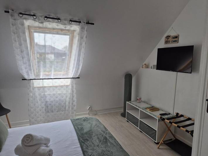 Location de vacances pour 2 personnes, avec jardin ainsi que terrasse et vue à Le Cloître-Saint-Thégonnec - 4