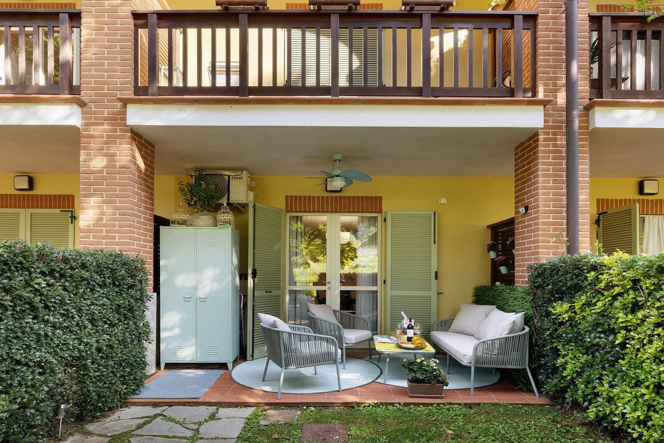Apartamento entero, Apartamento 'Granaio Nr 5' con piscina compartida, Wi-Fi y aire acondicionado in Asti (Municipio), Provincia d'Asti