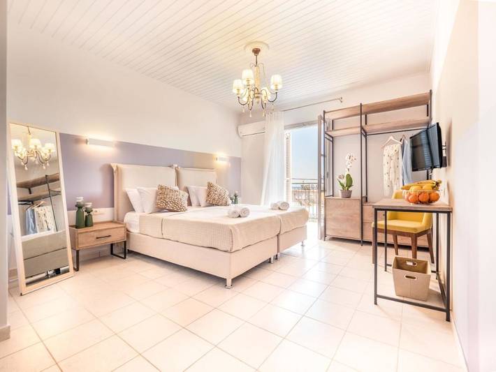 Hôtel pour 3 personnes, avec terrasse ainsi que jardin et vue
