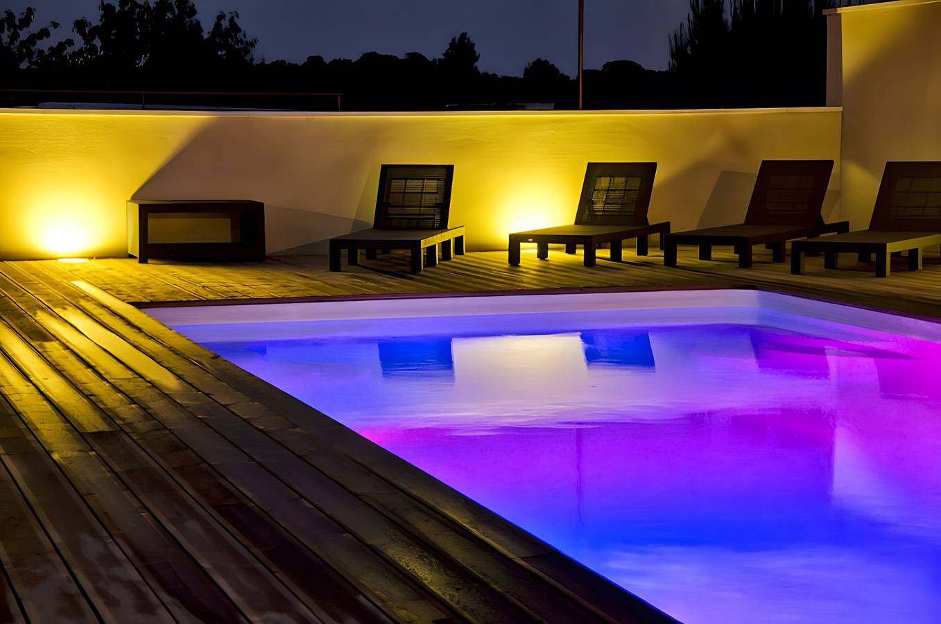 Gîte Garrigue - Villa Cassandra con piscina compartida, Wi-Fi y aire acondicionado in Tavel, Region de Nimes