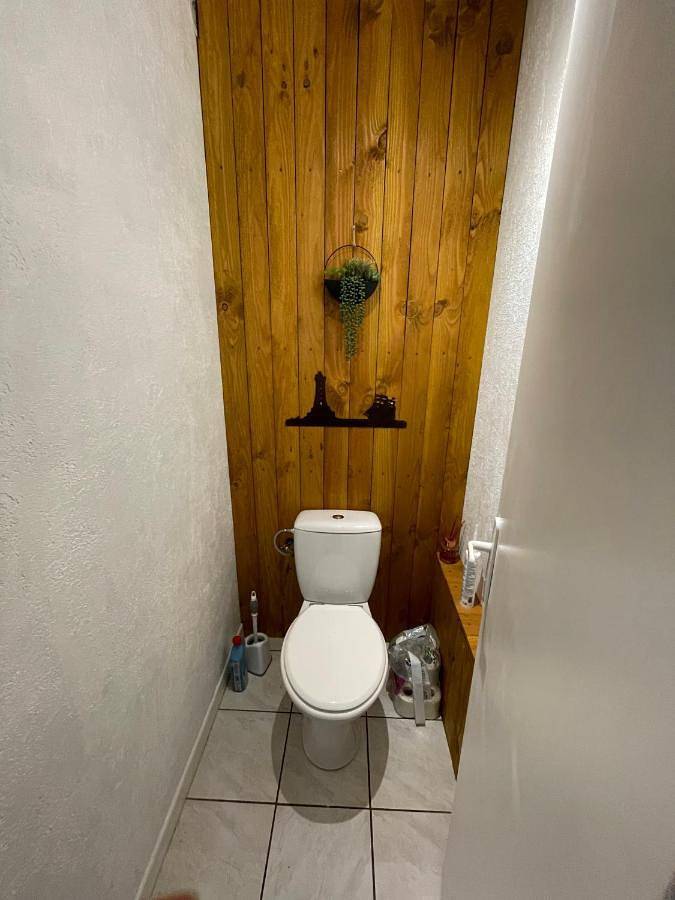 Location de vacances pour 3 personnes, avec jardin et terrasse, animaux acceptés à Sargé-lès-le-Mans - 2