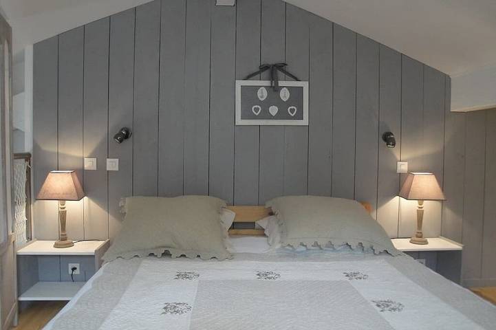 Gîte pour 4 personnes, avec jardin et terrasse dans Hourtin Plage - 3