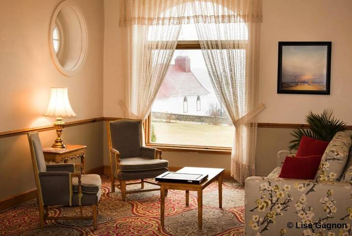 Hôtel pour 2 personnes, avec piscine et jardin dans Tadoussac - 3