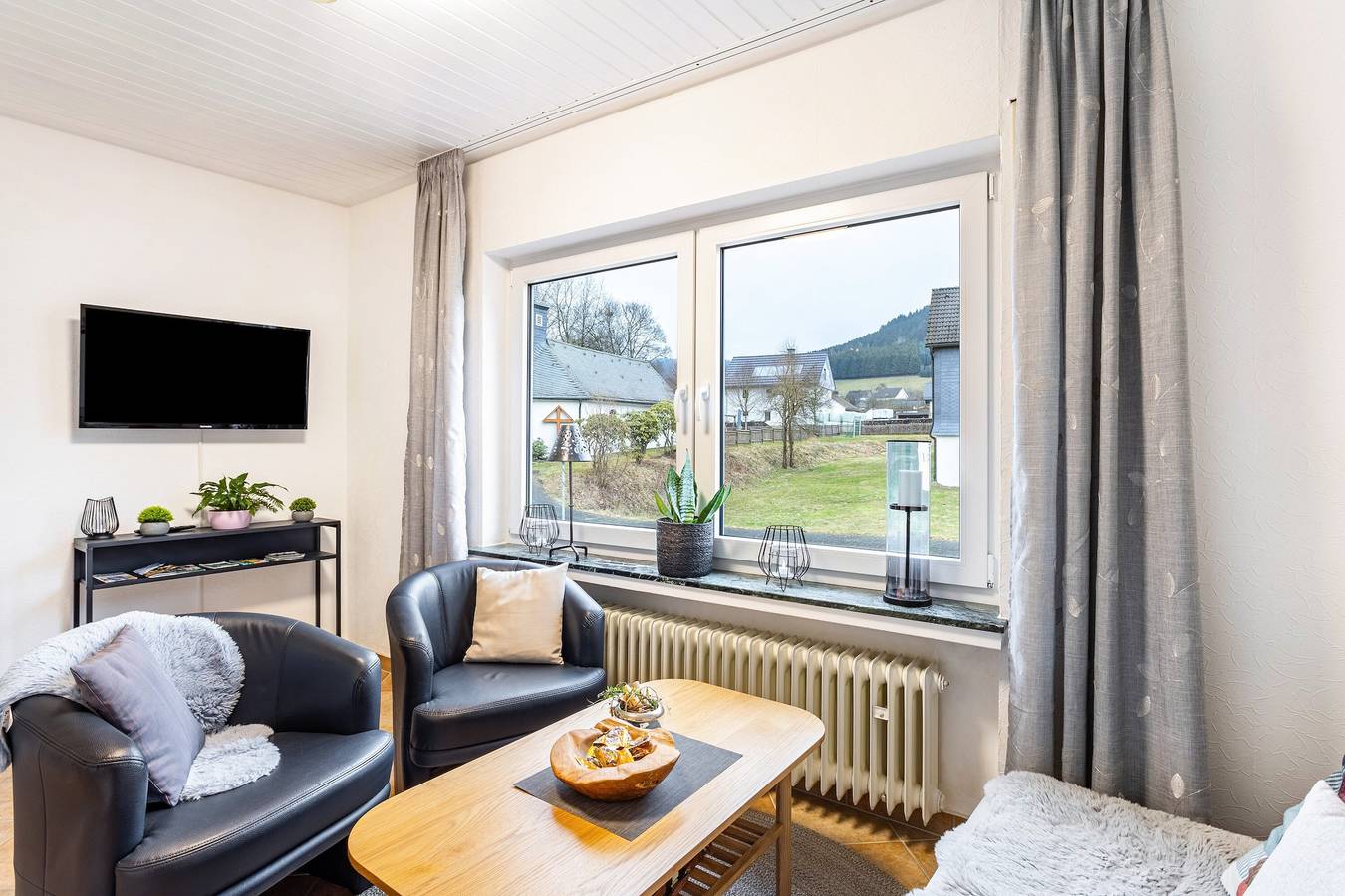 Ganze Wohnung, Ferienwohnung "Kebben" mit gemeinsamer Terrasse, Gemeinschaftsgarten und Wlan in Kirchhundem, Sauerland