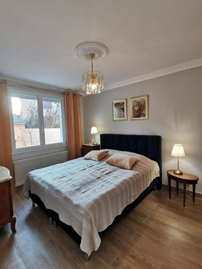 Gîte pour 2 personnes, avec Terrasse et Jardin à Deuil-la-Barre