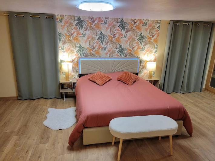 Gîte pour 4 personnes, avec Jardin à Gagnac-sur-Cère - 4