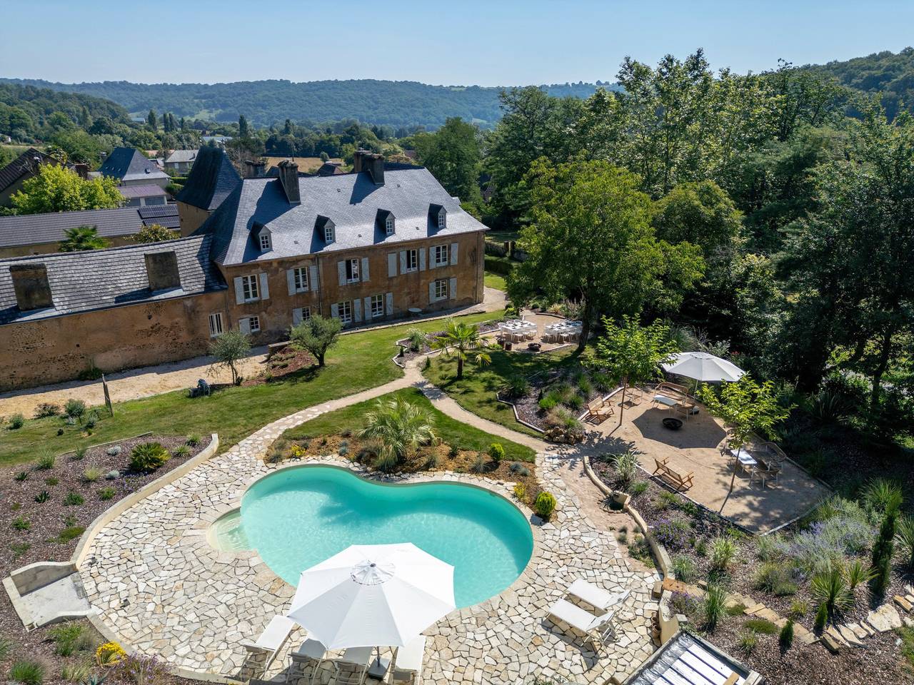 Casa de campo 'Des Salettes' con piscina privada, terraza y Wi-Fi in Anoye, Béarn