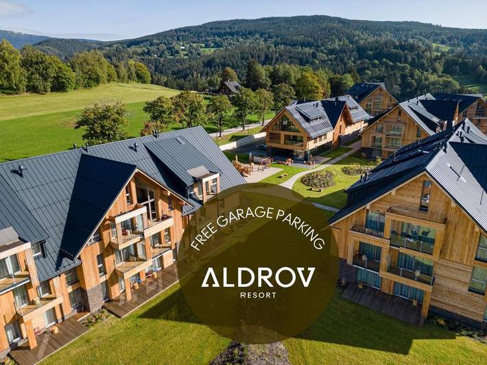 Vakantiewoning voor 2 personen, with zwembad and tuin as well as sauna and whirlpool in Noord-Bohemen