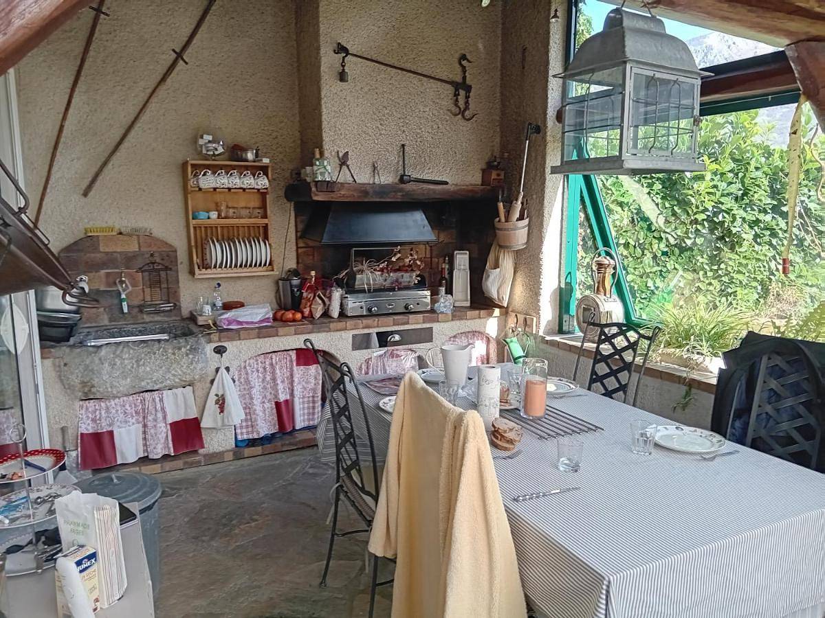 Two-Bedroom Chalet in Saint-Béat, Pyrénées