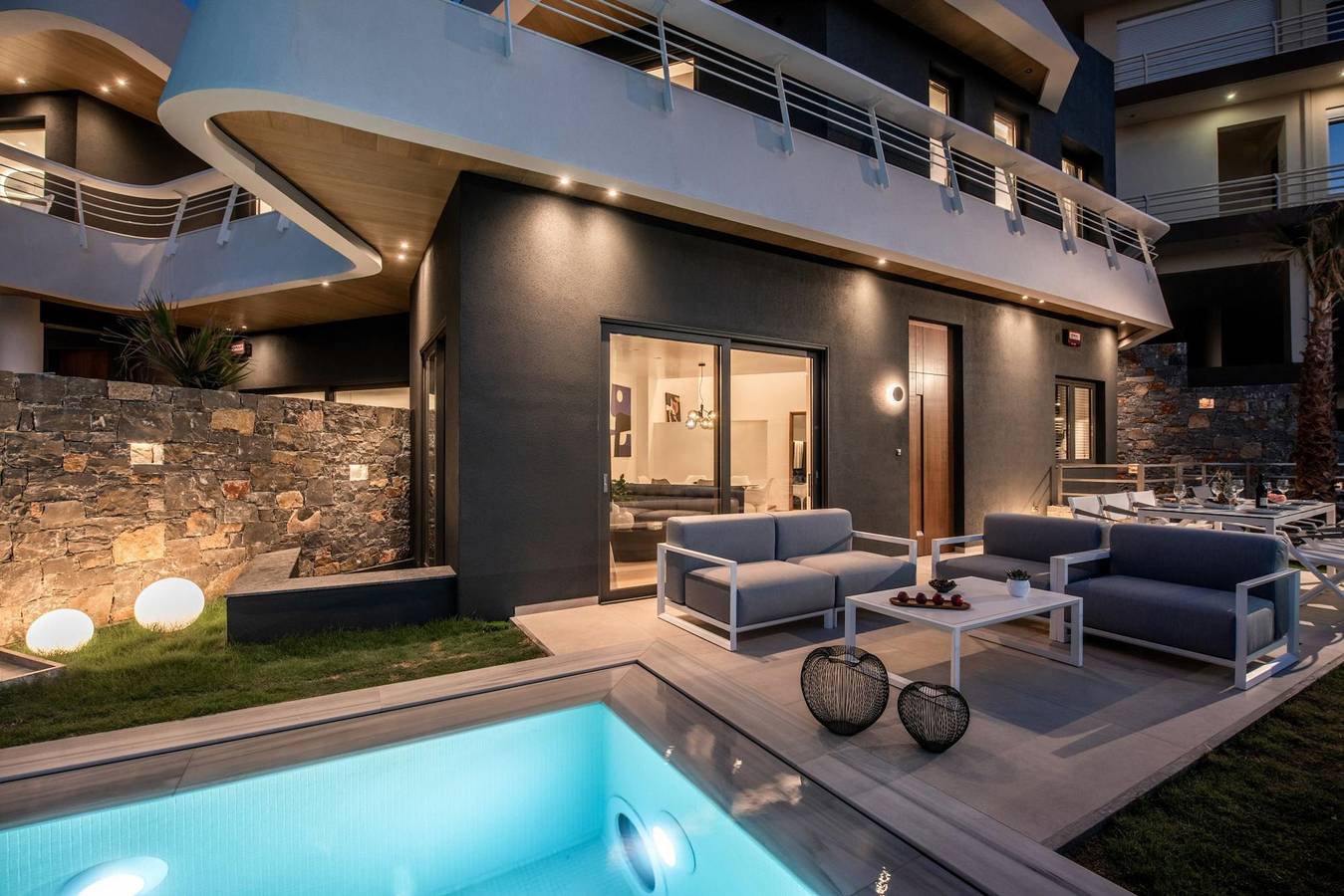 Villa für 24 Personen mit Terrasse in Achlada, Iraklio-Heraklion und Umgebung