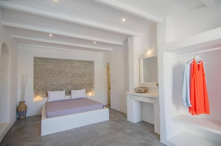 Appart’hôtel pour 2 personnes, avec jardin et piscine ainsi que bassin pour enfant et vue