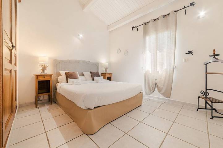 Location de vacances pour 4 personnes, avec Terrasse ainsi que Jardin et Sauna à Saint-Maurice-d'Ardèche - 3