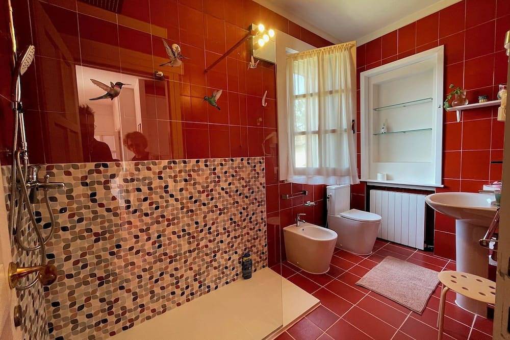 Apartamento entero, 2 Bedroom Apartment in Castelfranco D'oglio in Drizzona, Provincia de Cremona