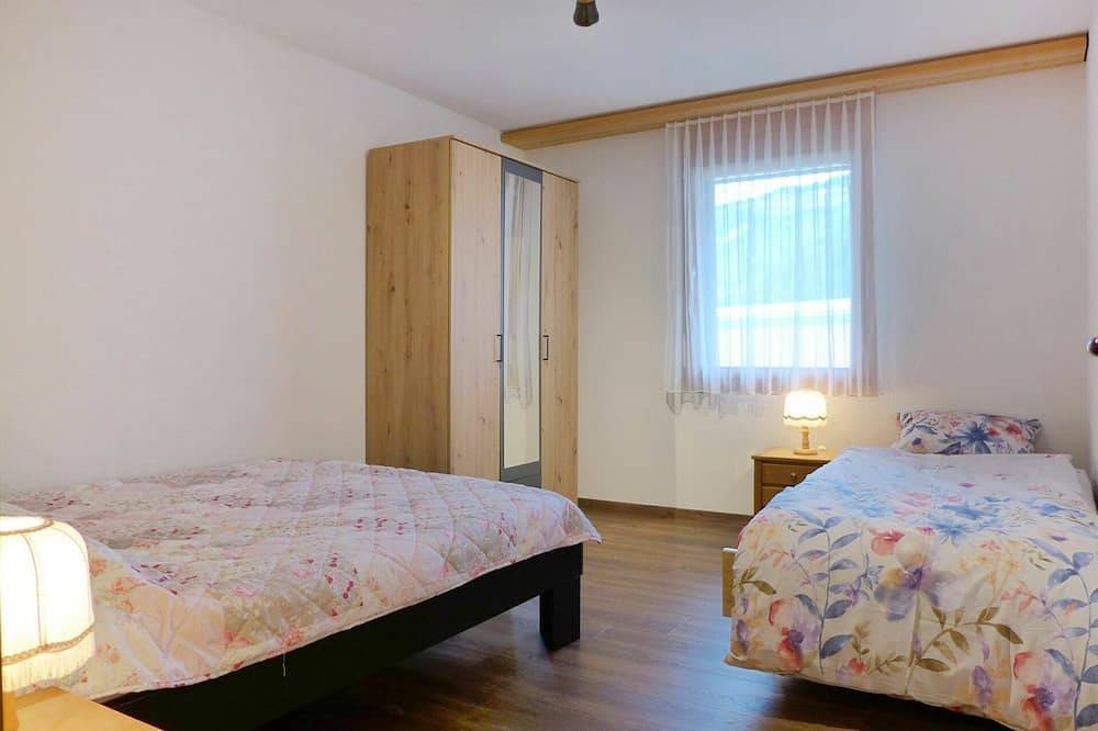 Ganze Wohnung, Angenehme Wohnung für 4 Personen mit  W-Lan, Tv, Balkon, Haustiere erlaubt und Panoramablick in Meiringen, Verwaltungskreis Interlaken-Oberhasli
