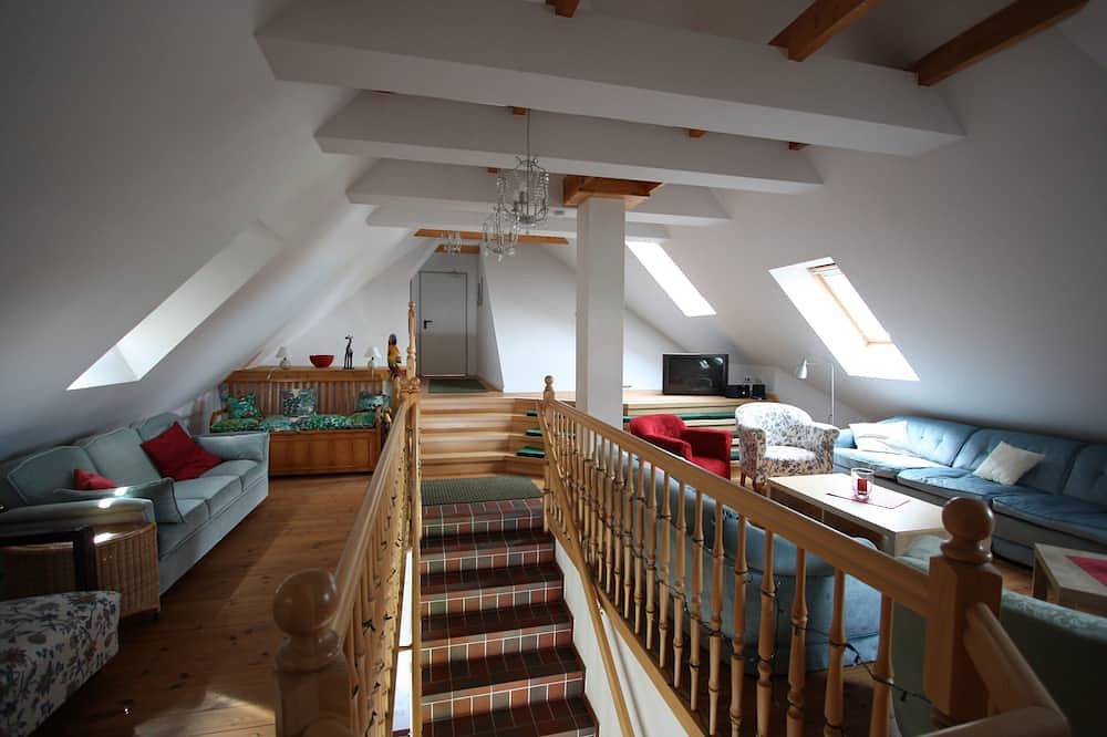 Göpelhaus/ 1.Og mit Aufenthaltsraum  im Landhaus Elbwiesen für max. 28 Pers. in Amt Neuhaus, Elbtalaue
