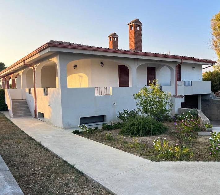 Casa vacanza per 5 persone, con giardino e panorama - 1