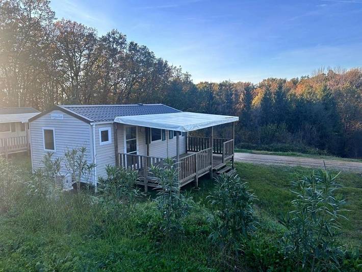 Camping pour 4 personnes, avec vue ainsi que jardin et piscine dans le Tarn-et-Garonne - 4