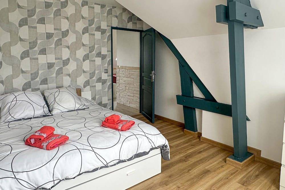 6 bedroom gorgeous home in Blois in Blois, Région de Blois