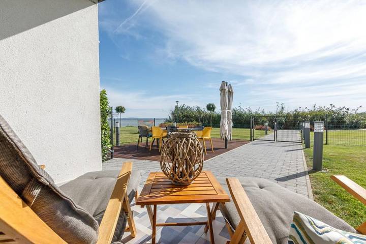 Apartament wakacyjny dla 6 osób, z ogród i widok na jezioro oraz widok w Keszthely