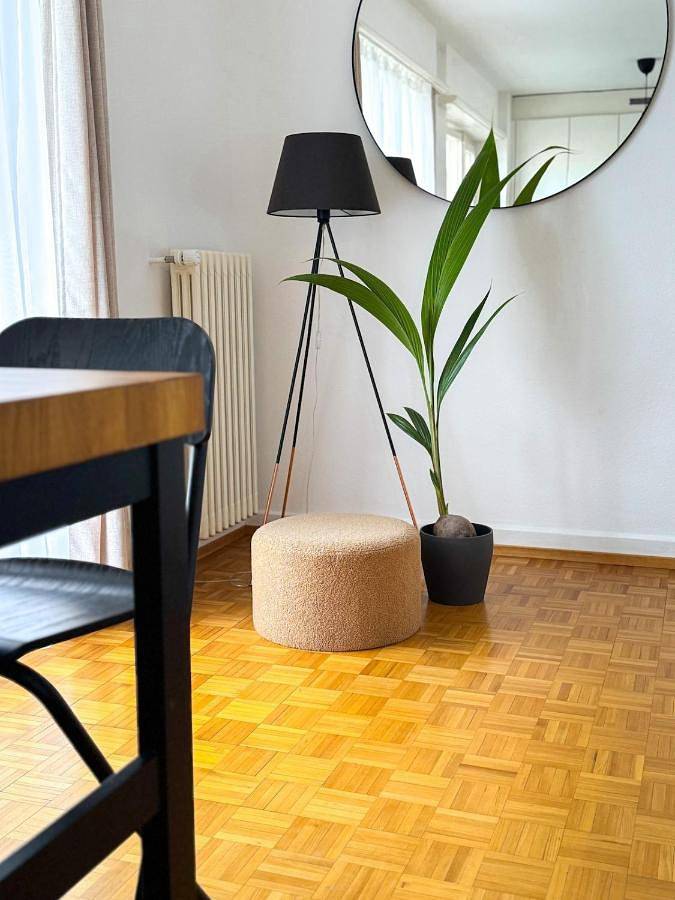 Gîte pour 2 personnes, avec vue ainsi que terrasse et vue sur le lac à Prilly - 3