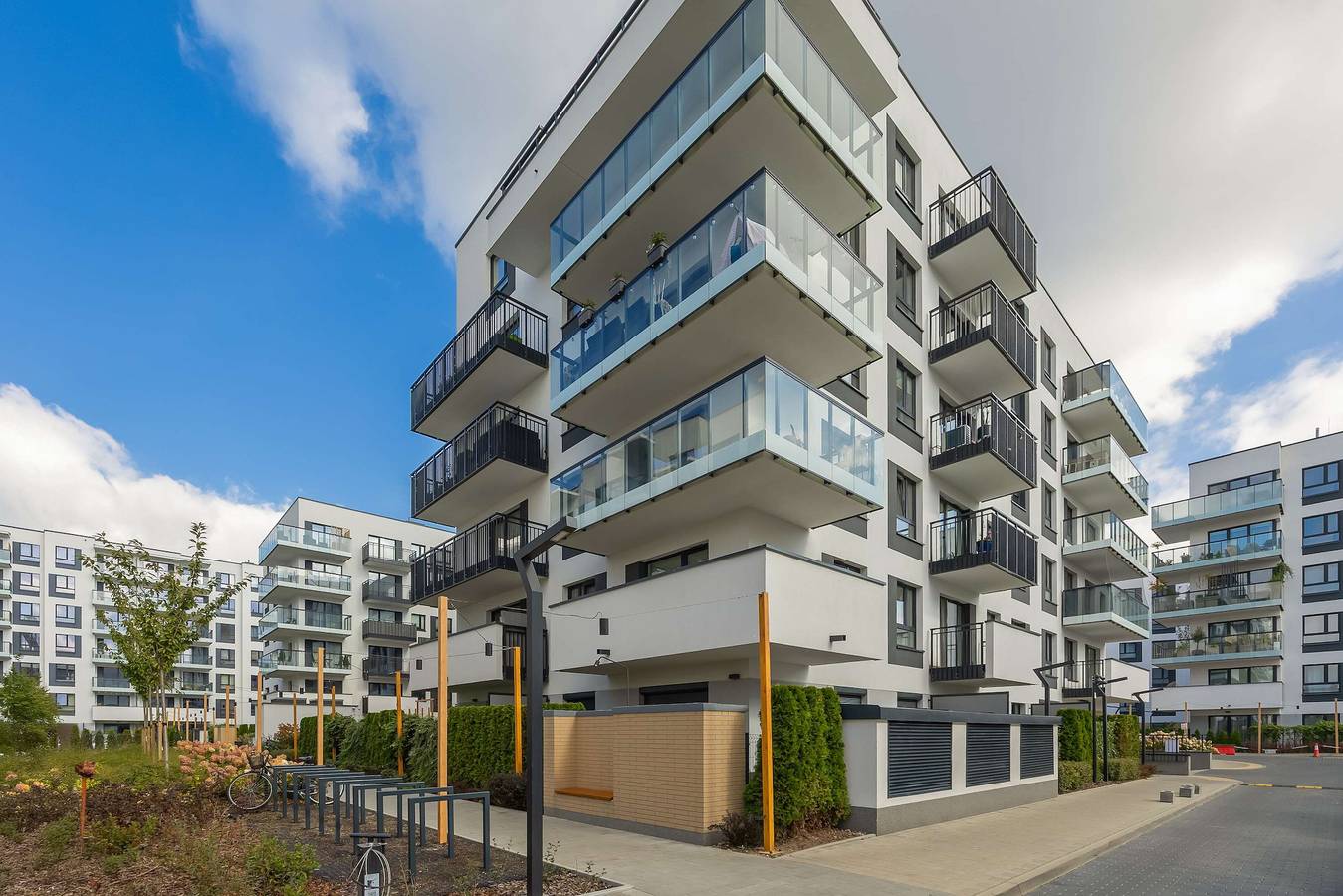 Cały apartament, Lazurowa 15A | Warsaw | Charming Apartment | Parking Space | Garden in Bemowo, Warszawa