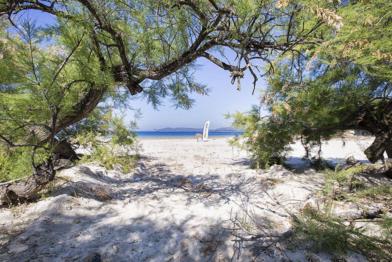 Apartamento entero, Apartamento de vacaciones para 4 personas con balcón/terraza in La Pietraia, Alguer