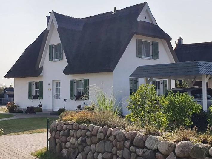 Ferienhaus für 6 Personen, mit Terrasse und Garten sowie Sauna