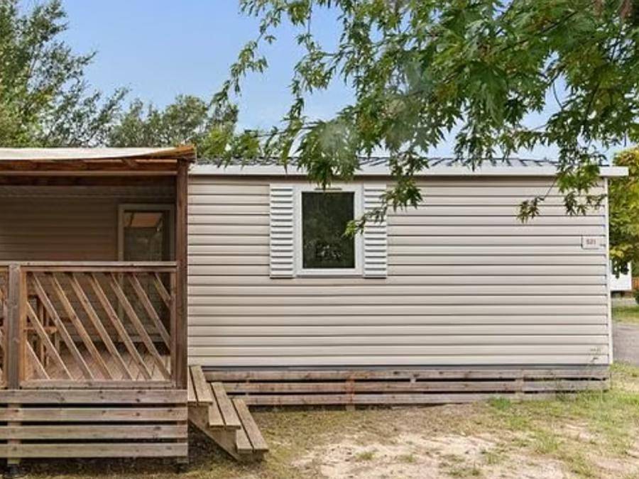 Camping Lou Souleï - Mobilhome 4 personnes - Mobil-home | Comfort | 2 Ch. | 4 Pers. | Terrasse simple | Clim. in Carry-le-Rouet, Région d'Istres