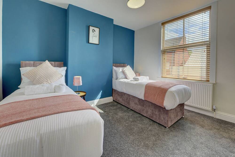 Cosy 2 bedroom detached house in Leicester, Heart of England