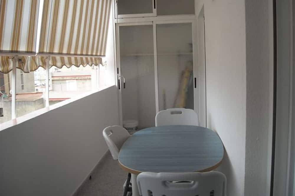 Entire apartment, Apartment with sea view, air conditioning, Wifi and 150m of beach in Benicarló, Costa del Azahar