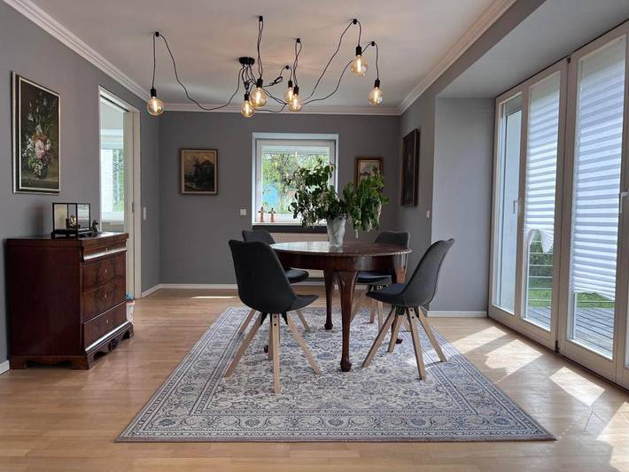 Ferienwohnung für 6 Personen, mit Terrasse und Garten sowie Ausblick in Wadern