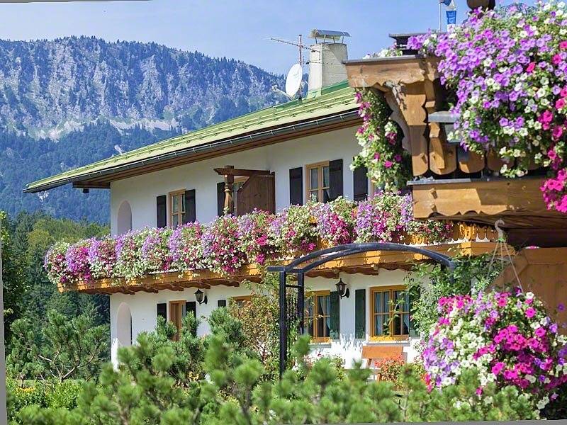 Pension Loiplstüberl - Doppelzimmer mit Balkon/Terrasse Du/Wc Nr.1,2,7,10,11 in Bischofswiesen, Berchtesgadener Alpen