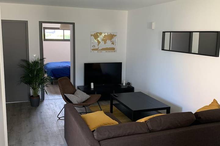 Gîte pour 6 personnes, avec jardin et balcon à Billiers - 4