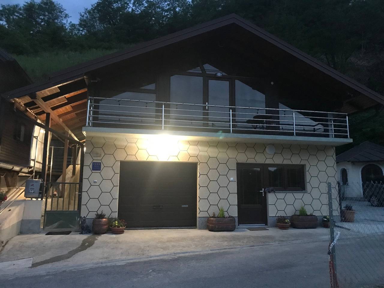 Ganze Wohnung, 1-Zimmer-Ferienwohnung mit Terrasse Veliki Komor, Zagorje A-23213-a in Krapina-Zagorje