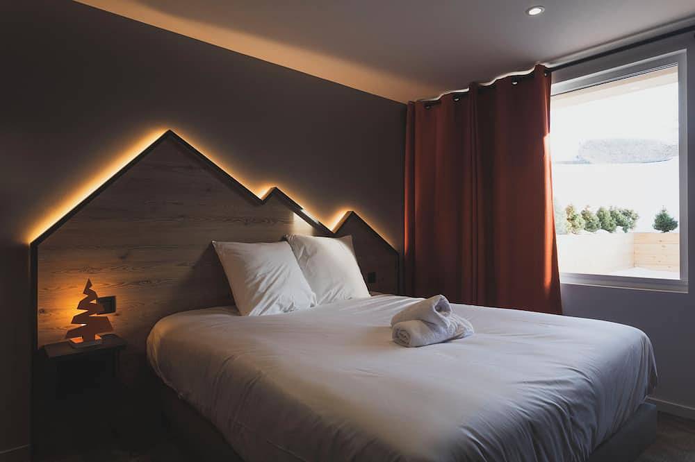Appartement entier, Près des Pistes! Chambre Cosy avec Vue Village | By Leavetown in Vénosc, Les Deux Alpes