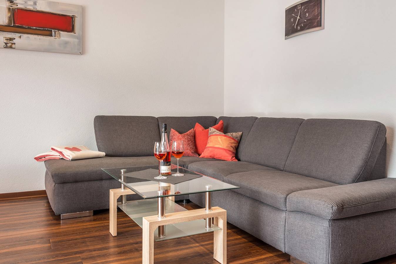 Entire apartment, Apartment with Terrace, 75 sqm, Private Terrace, Garden and Wi-Fi in Salem, Region Bodensee-Oberschwaben