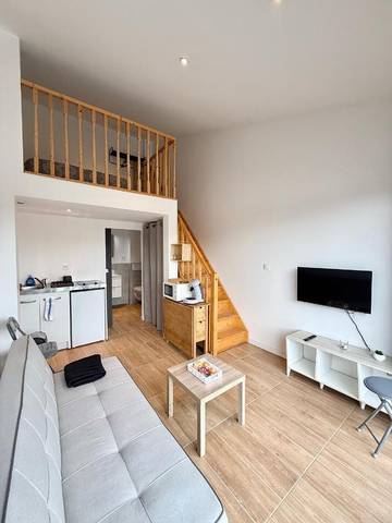 Gîte pour 2 personnes, avec jardin à Cornebarrieu