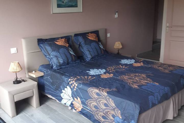 Location de vacances pour 6 personnes, avec Jacuzzi et Jardin à Génissieux - 2